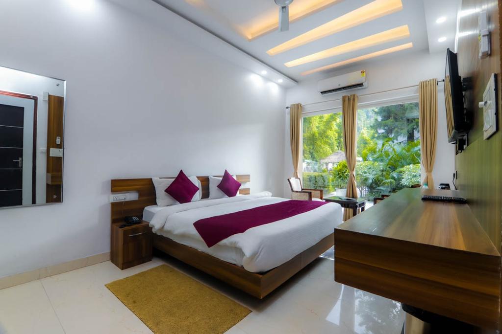 Wildlife Stays by Corbett Treff